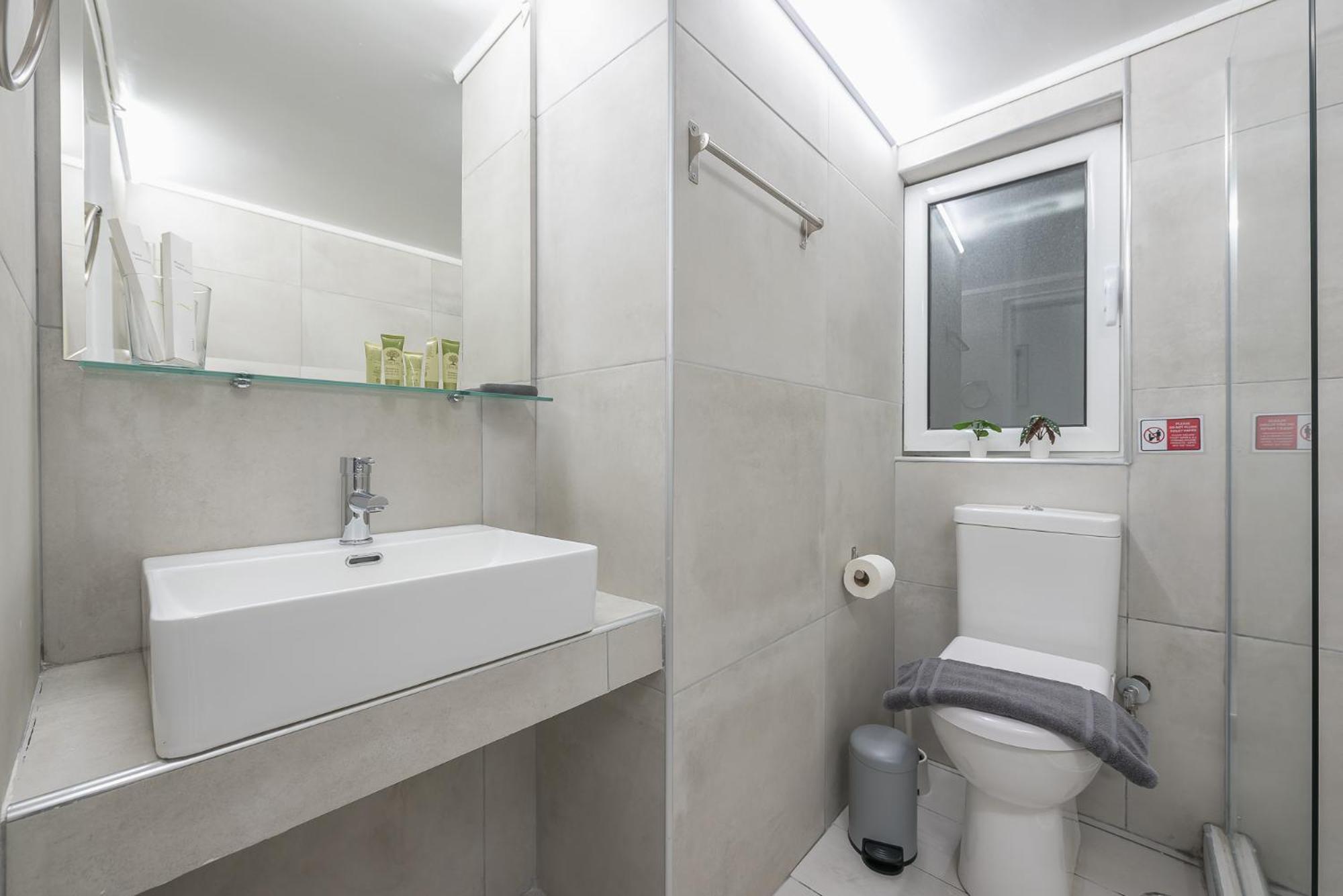 Contemporary Apartment 200M From Acropolis 100Mbps Netflix 雅典 外观 照片